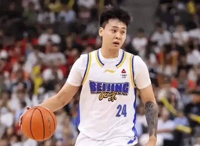 浙江男篮三连胜掀翻北京队 内线统治力成关键